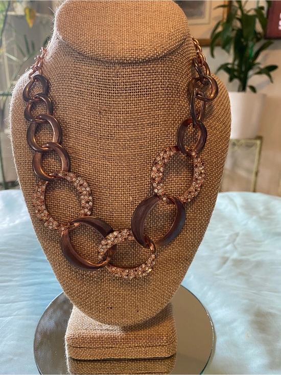 Jewelry - GOLD-TONE RHINESTONE STATEMENT LINK NECKLACE